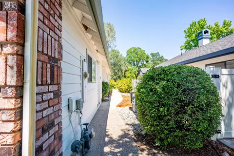 1729 Gold Hills Dr, Redding, CA 96003 photo 24