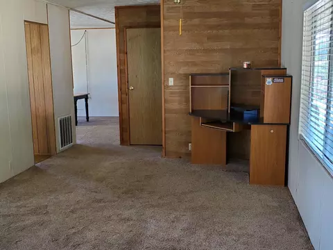 11814 Woggon Ln, Redding, CA 96003 photo 11