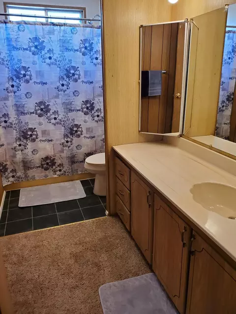 11814 Woggon Ln, Redding, CA 96003 photo 5