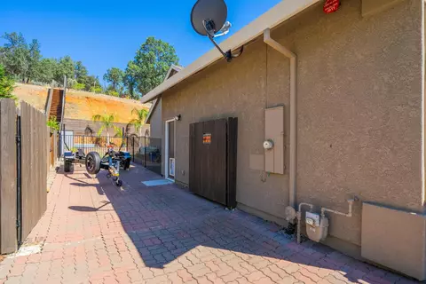 3671 Foothill Blvd, Redding, CA 96001 photo 27