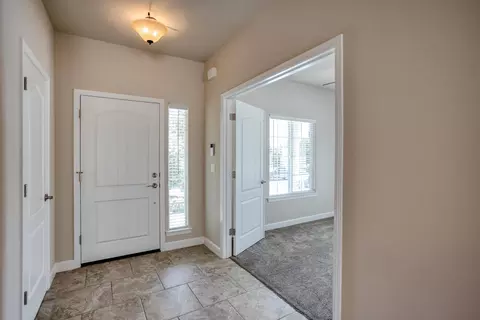 1464 Lear Way, Redding, CA 96001 photo 13
