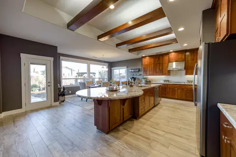 457 Belvedere Dr, Redding, CA 96003 photo 10