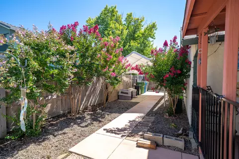 583 Armando Ave, Redding, CA 96003 photo 45
