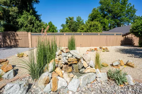 3034 Birch Way, Redding, CA 96002 photo 14