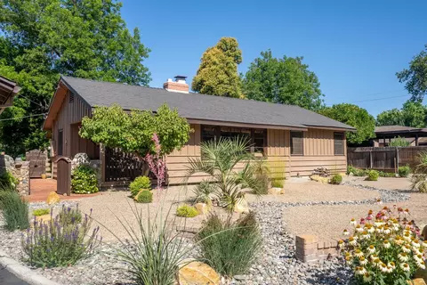 3034 Birch Way, Redding, CA 96002 photo 8