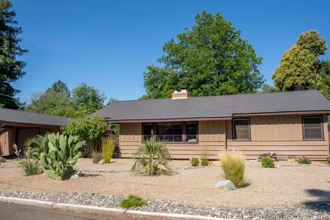 3034 Birch Way, Redding, CA 96002 photo 10