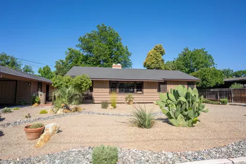 3034 Birch Way, Redding, CA 96002 photo 9