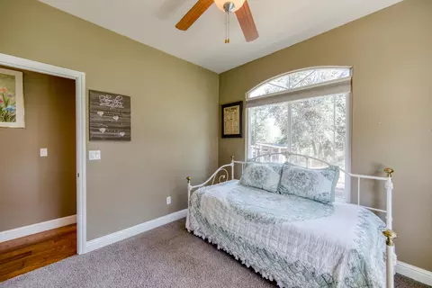 9635 Old Oregon Trl, Redding, CA 96003 photo 16