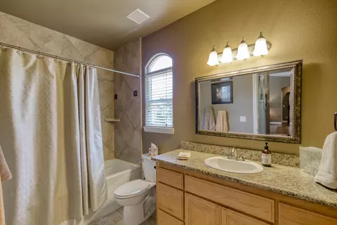 9635 Old Oregon Trl, Redding, CA 96003 photo 17