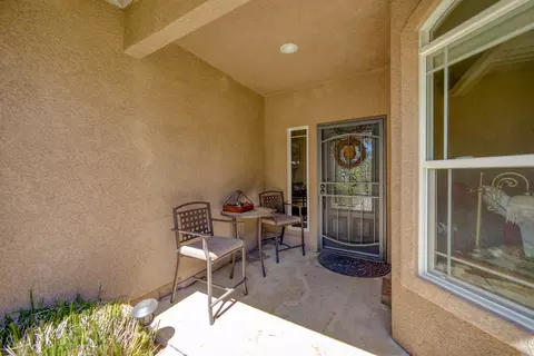 9635 Old Oregon Trl, Redding, CA 96003 photo 3