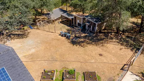9635 Old Oregon Trl, Redding, CA 96003 photo 32
