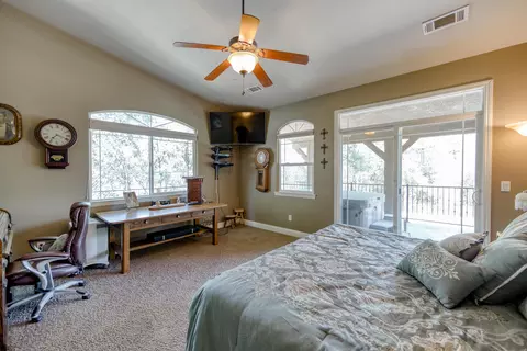 9635 Old Oregon Trl, Redding, CA 96003 photo 22