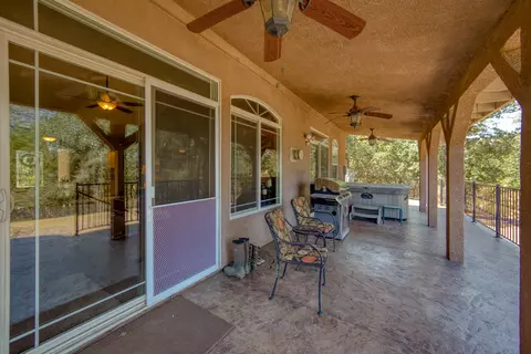 9635 Old Oregon Trl, Redding, CA 96003 photo 28