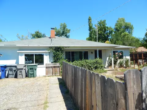 2440 N Bonnyview Rd, Redding, CA 96001 photo 1
