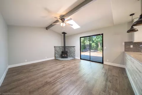 3323 Flintwood Way, Redding, CA 96002 photo 15