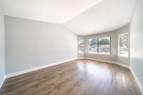 3323 Flintwood Way, Redding, CA 96002 photo 6