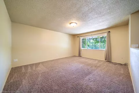 3330 Panorama Dr, Redding, CA 96003 photo 10
