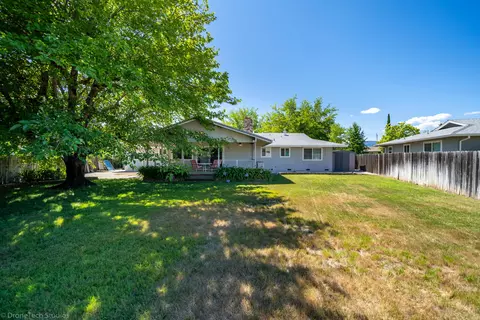3330 Panorama Dr, Redding, CA 96003 photo 40