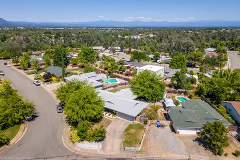 3330 Panorama Dr, Redding, CA 96003 photo 47