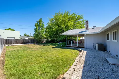 3330 Panorama Dr, Redding, CA 96003 photo 37