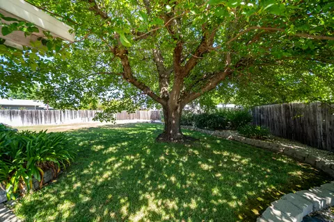 3330 Panorama Dr, Redding, CA 96003 photo 43