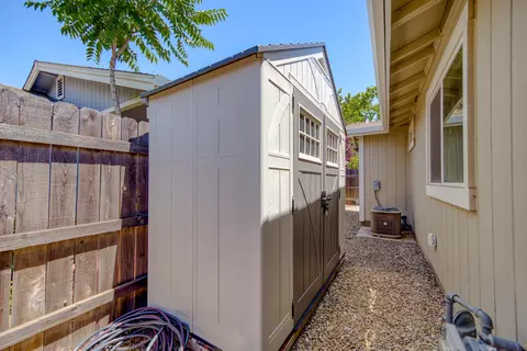 2996 Leland Ave, Redding, CA 96001 photo 13