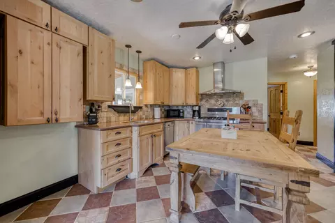 14042 Outback Ln, Oak Run, CA 96069 photo 38