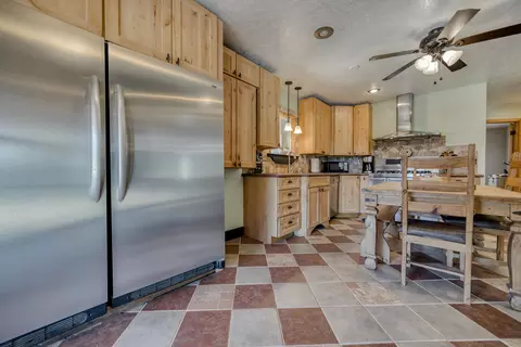 14042 Outback Ln, Oak Run, CA 96069 photo 4