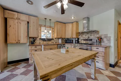 14042 Outback Ln, Oak Run, CA 96069 photo 41