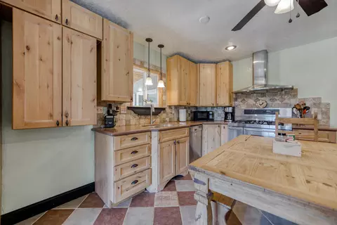 14042 Outback Ln, Oak Run, CA 96069 photo 40