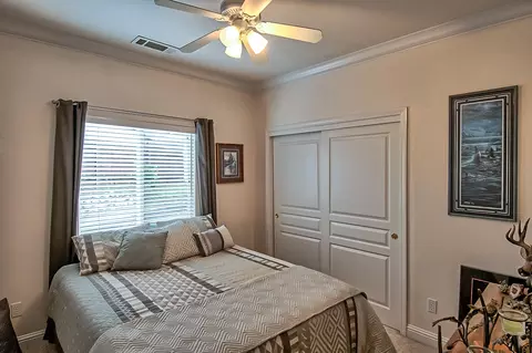 1735 Galway Dr, Redding, CA 96001 photo 14