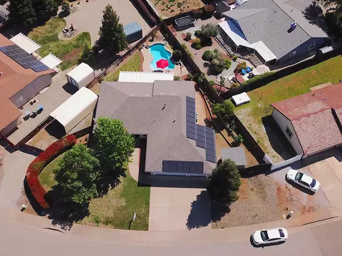 1735 Galway Dr, Redding, CA 96001 photo 32