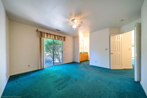 929 Montcrest Dr, Redding, CA 96003 photo 16