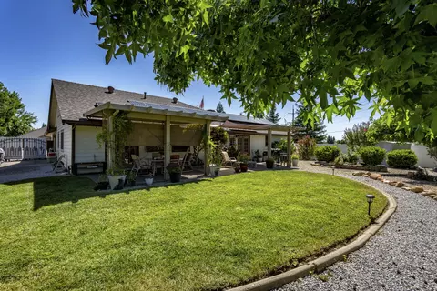 236 Ironwood Ln, Redding, CA 96003 photo 29