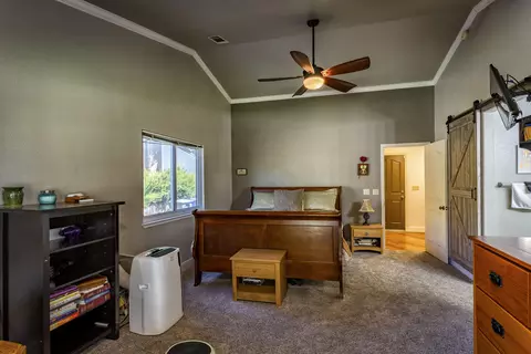 236 Ironwood Ln, Redding, CA 96003 photo 20