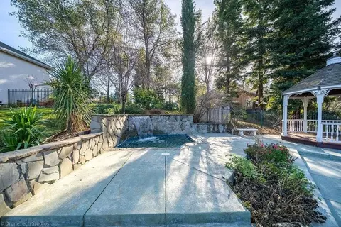 13490 Tierra Heights Rd, Redding, CA 96003 photo 56