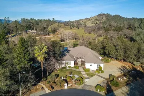 13490 Tierra Heights Rd, Redding, CA 96003 photo 1