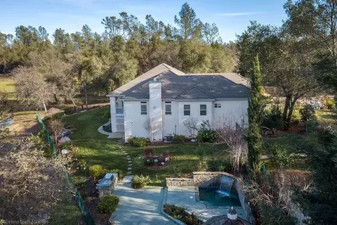 13490 Tierra Heights Rd, Redding, CA 96003 photo 5