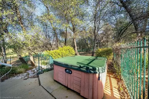 13490 Tierra Heights Rd, Redding, CA 96003 photo 50