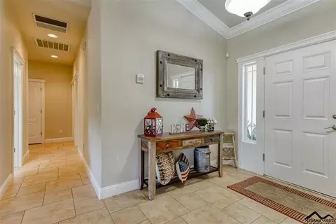 10491 Abernathy Ln, Redding, CA 96003 photo 7