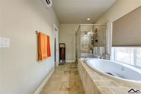 10491 Abernathy Ln, Redding, CA 96003 photo 35
