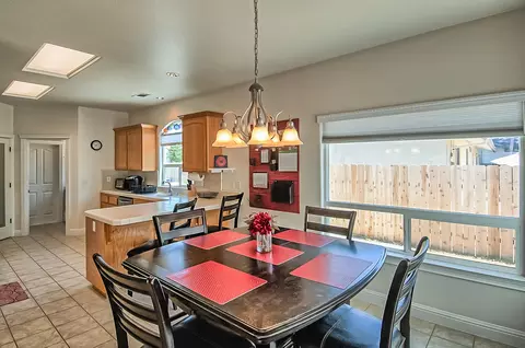 6799 Mullen Pkwy, Redding, CA 96001 photo 8