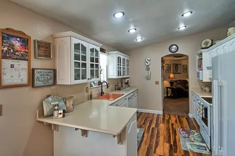 19041 Snowflake Ln, Redding, CA 96003 photo 27