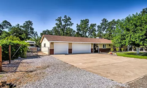 19041 Snowflake Ln, Redding, CA 96003 photo 3