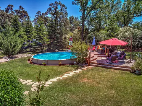 19041 Snowflake Ln, Redding, CA 96003 photo 9