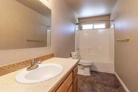 2939 Dove St, Redding, CA 96001 photo 7