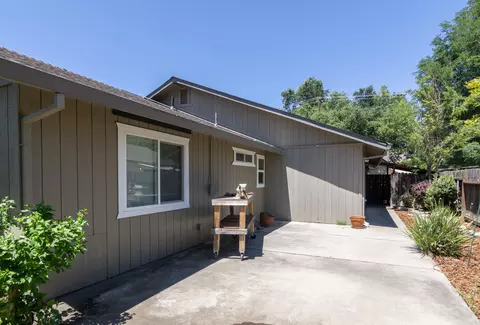 2939 Dove St, Redding, CA 96001 photo 15