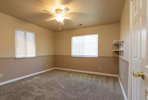 2939 Dove St, Redding, CA 96001 photo 10