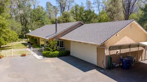 1931 Herbscenta Ln, Redding, CA 96003 photo 1