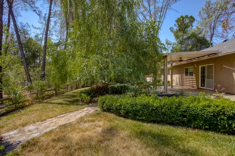 1931 Herbscenta Ln, Redding, CA 96003 photo 39
